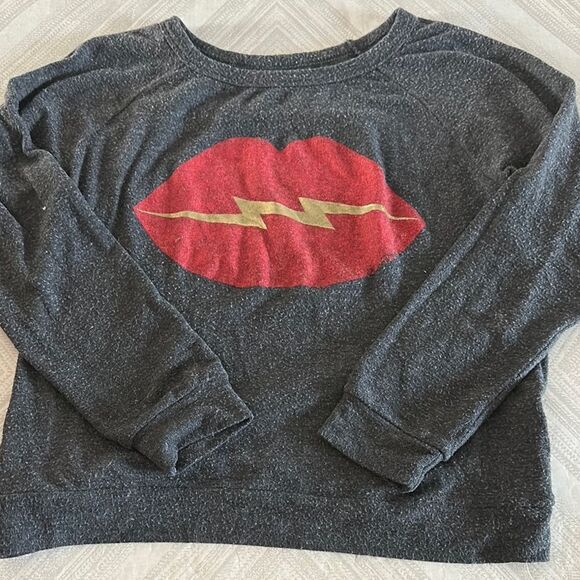 Lauren Moshi Women’s Gray Sweatshirt with Red and Gold Lip Design - Size XS - Picture 1 of 7
